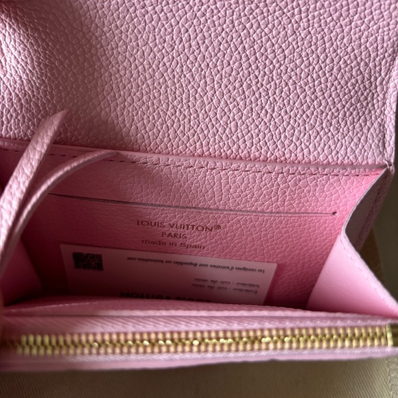 Louis Vuitton Empreinte Leather Rosalie Cotton Candy Pink Wallet - Picture 4 of 4